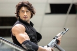 Commando 2 Movie Review and Rating, Commando 2 Movie Review and Rating, commando 2 movie review, Esha gupta