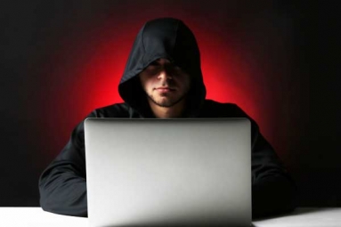 Delhi Man Poses As US Model and scams 700 women on Dating Apps