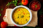 Gujarati Style Daliya Khichdi video, Gujarati Style Daliya Khichdi, how to make gujarati style daliya khichdi for breakfast, Kashmiri