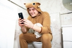 Phone Usage on Toilet, Phone Usage on Toilet, using your phone on the toilet will invite a painful disease, Relief