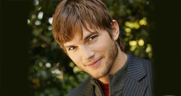 Ashton Kutcher all praises for India},{Ashton Kutcher all praises for India