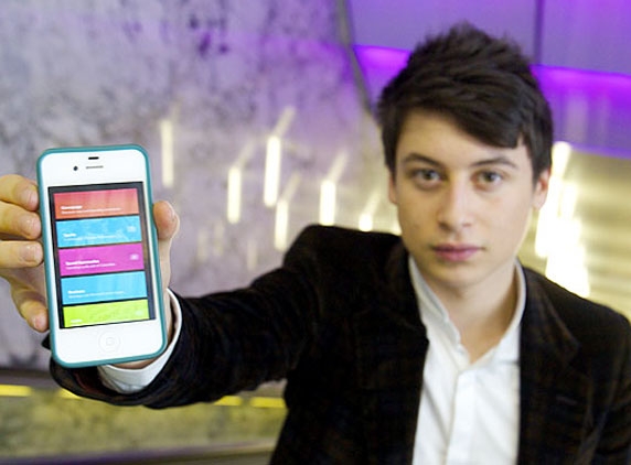 UK teen sells app to Yahoo for $30m!