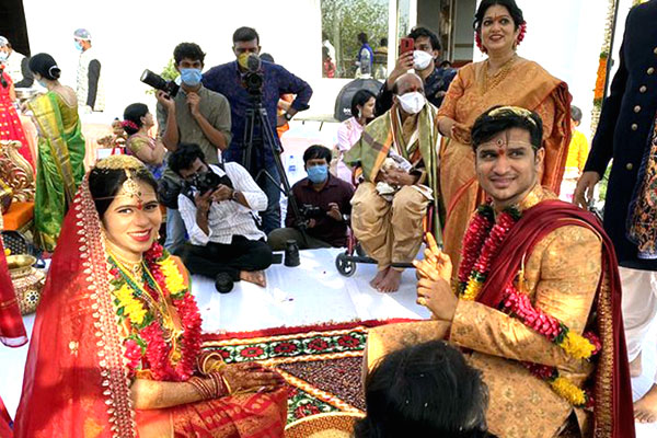 Nikhil married to Pallavi Varma