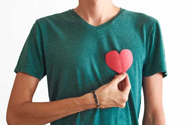 Carbohydrates is the real Villain Not Oil says India's Top Cardiologist