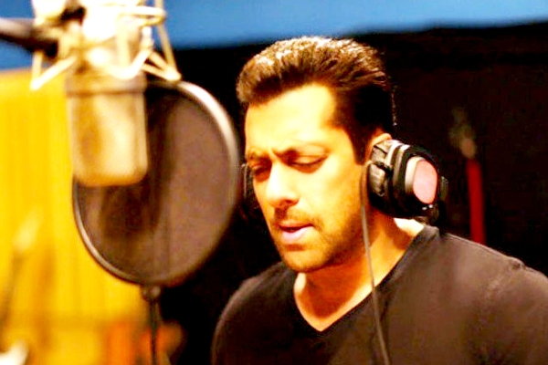 Salman Turns Singer for Sultan